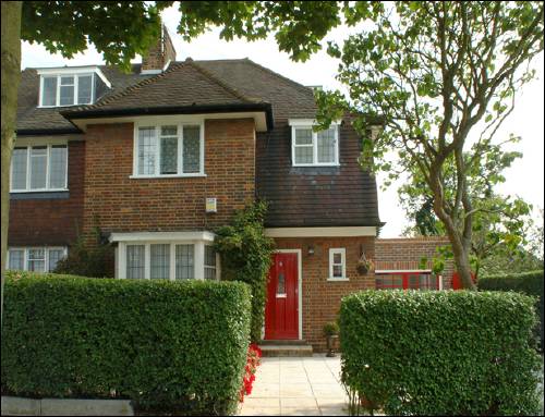 08 Widecombe Way